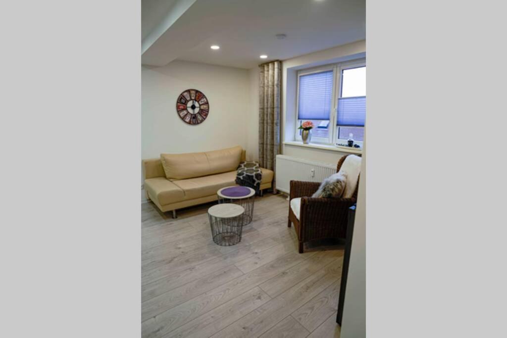 Ht Appartement Nr 1 Greppin Kültér fotó